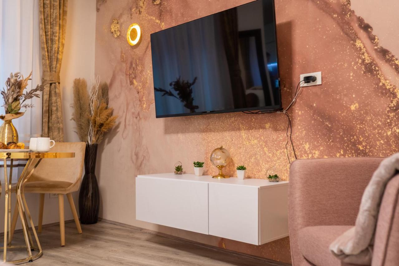 Апартаменты Cosy&Private,30Sec Walk To Mainsquare, Heart Of Загреб Экстерьер фото