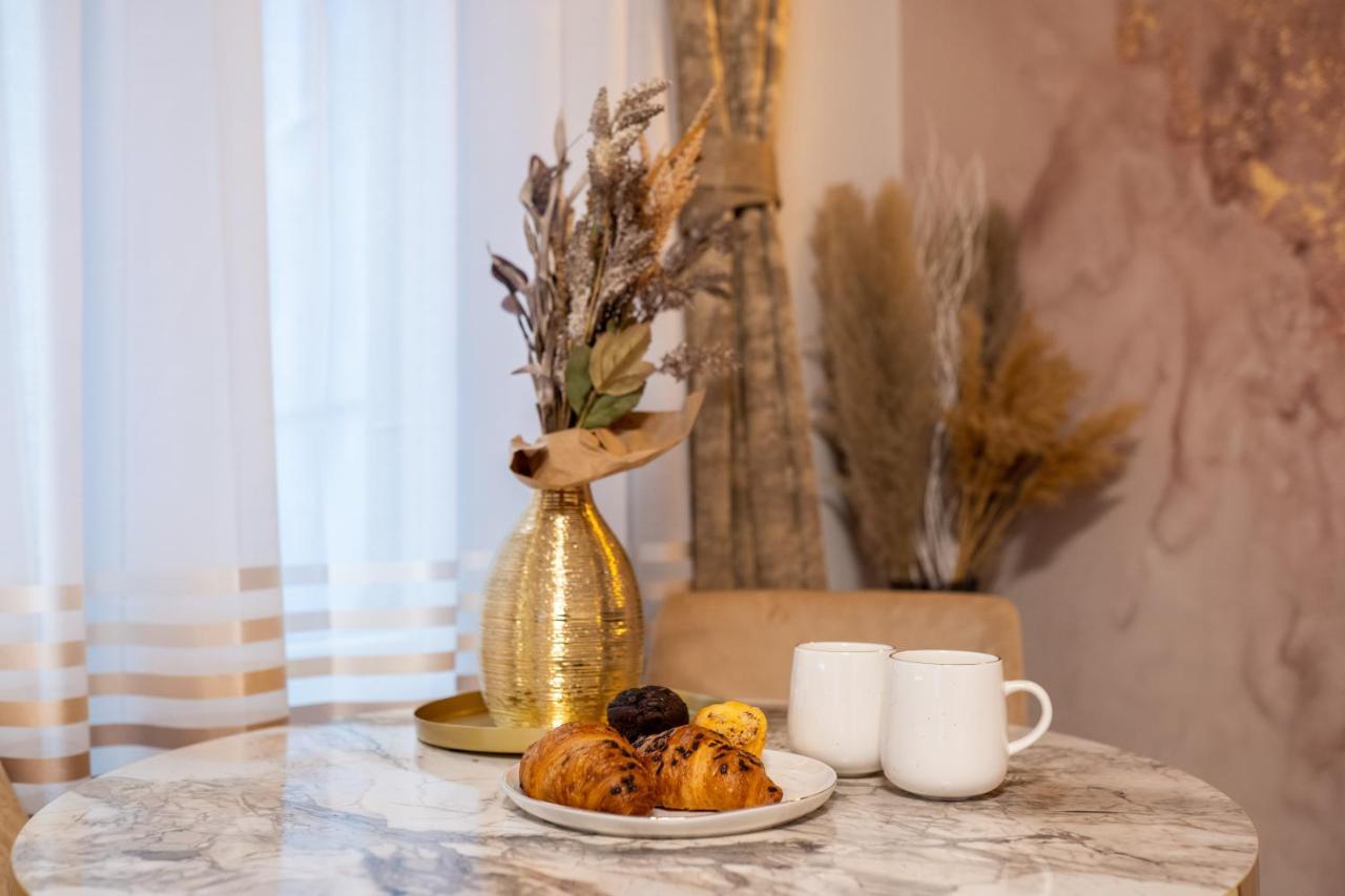 Апартаменты Cosy&Private,30Sec Walk To Mainsquare, Heart Of Загреб Экстерьер фото